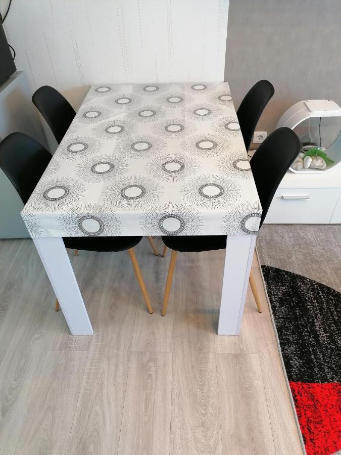 Coconpresdisney Apartment Chambry Екстериор снимка